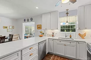 2519 Inda Ave, Pensacola, FL 32526 - Photo 10