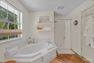 5801 Red Cedar St, Pensacola, FL 32507 - Photo 18