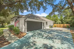 5801 Red Cedar St, Pensacola, FL 32507 - Photo 26