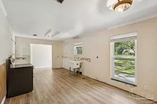 5476 Oakshire Rd, Milton, FL 32570 - Photo 8