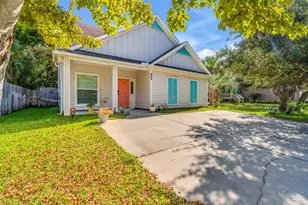 808 Willow St, Destin, FL 32541 - Photo 1