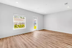 1578 Iroquois Ct, Pensacola, FL 32534 - Photo 10