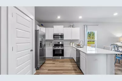 9907 Starling Dr, Pensacola, FL 32506 - Photo 18