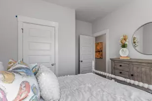 9907 Starling Dr, Pensacola, FL 32506 - Photo 10