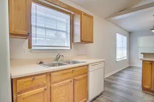 2029 Shadow Lake Dr, Gulf Breeze, FL 32563 - Photo 14