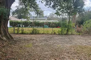 32 Bertram St, Pensacola, FL 32506 - Photo 4