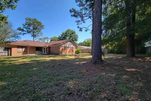 4201 Burtonwood Dr, Pensacola, FL 32514 - Photo 10