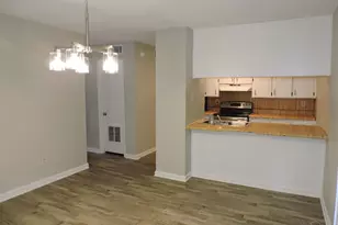 1498 John Caroll Dr, Pensacola, FL 32504 - Photo 6