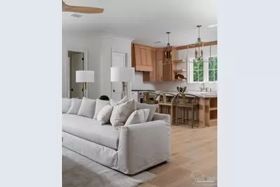 1611 E Gadsden St, Pensacola, FL 32501 - Photo 12