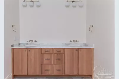 1611 E Gadsden St, Pensacola, FL 32501 - Photo 20