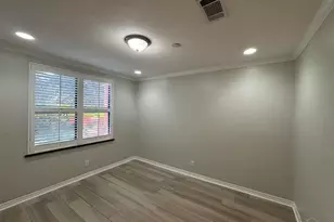 2007 Gadsden St, Pensacola, FL 32501 - Photo 16