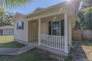 105 Citrus St, Pensacola, FL 32506 - Photo 2