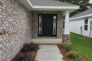 8081 Westpointe Ln, Pensacola, FL 32506 - Photo 2