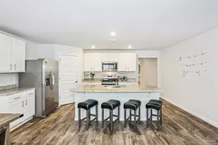 3982 Whitetail Ln, Pensacola, FL 32526 - Photo 4