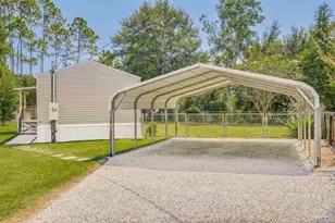 205 Bridge City Dr, Pensacola, FL 32506 - Photo 2