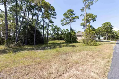 1717 E Smugglers Cove Dr, Gulf Breeze, FL 32563 - Photo 14