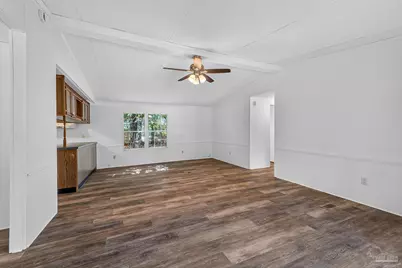 3801 Legend Creek Dr, Pace, FL 32571 - Photo 6