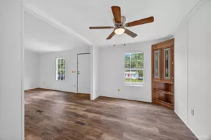 3801 Legend Creek Dr, Pace, FL 32571 - Photo 32