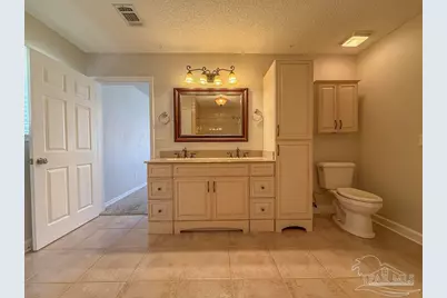6902 Hanover Ct, Milton, FL 32570 - Photo 20