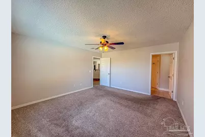 6902 Hanover Ct, Milton, FL 32570 - Photo 16