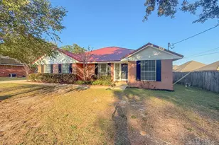 6902 Hanover Ct, Milton, FL 32570 - Photo 38