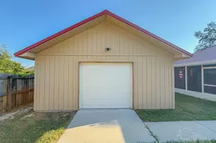 6902 Hanover Ct, Milton, FL 32570 - Photo 34