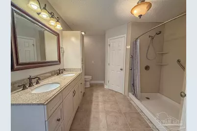 6902 Hanover Ct, Milton, FL 32570 - Photo 18