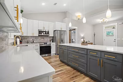 3112 Evans Ave, Navarre, FL 32566 - Photo 6