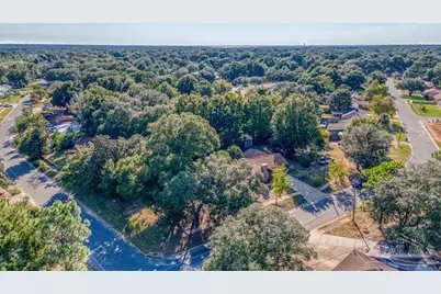 6901 Falcon Dr, Pensacola, FL 32526 - Photo 40