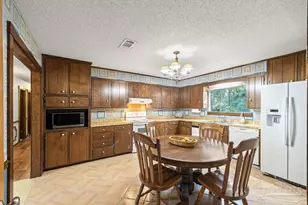 6901 Falcon Dr, Pensacola, FL 32526 - Photo 14