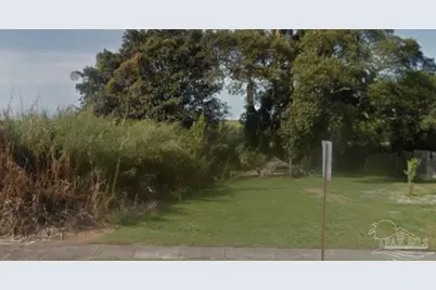 12537 Lakeshore Dr, Canal Point, FL 33438 - Photo 2