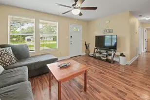 105 Rue Max St, Pensacola, FL 32507 - Photo 2