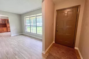 1979 Tillman Ln, Pensacola, FL 32526 - Photo 6