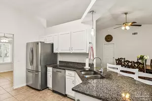 1708 Lighthouse Pointe Dr, Gulf Breeze, FL 32563 - Photo 14