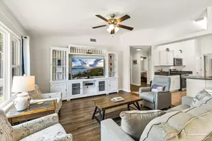 1708 Lighthouse Pointe Dr, Gulf Breeze, FL 32563 - Photo 10