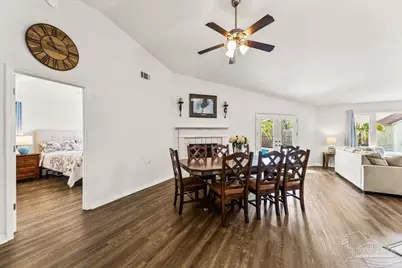 1708 Lighthouse Pointe Dr, Gulf Breeze, FL 32563 - Photo 4