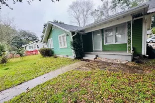 3120 W Lee St, Pensacola, FL 32507 - Photo 1