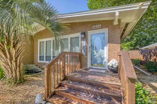 4875 Peacock Dr, Pensacola, FL 32504 - Photo 12