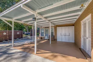 4875 Peacock Dr, Pensacola, FL 32504 - Photo 10