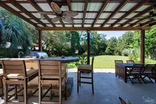 8905 Binnacle Ct, Navarre, FL 32566 - Photo 32