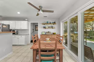 8905 Binnacle Ct, Navarre, FL 32566 - Photo 24