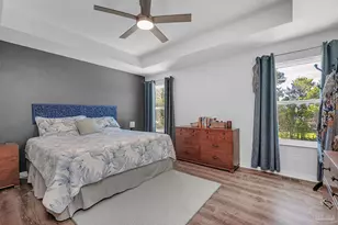 8905 Binnacle Ct, Navarre, FL 32566 - Photo 10