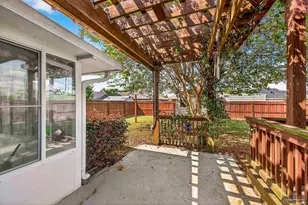 2380 Bur Oak Dr, Cantonment, FL 32533 - Photo 34