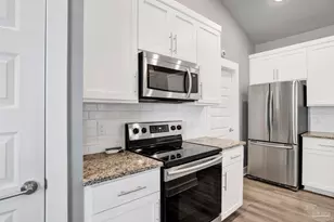 1008 N D St, Pensacola, FL 32501 - Photo 10