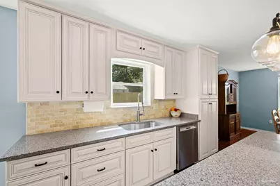 2345 Prytania Cir, Navarre, FL 32566 - Photo 20