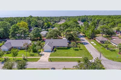 2345 Prytania Cir, Navarre, FL 32566 - Photo 50