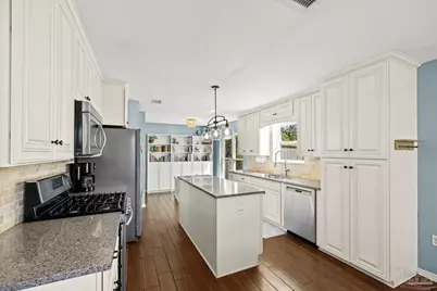 2345 Prytania Cir, Navarre, FL 32566 - Photo 16