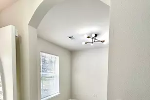 888 Maple Woods Cir, Pensacola, FL 32534 - Photo 4