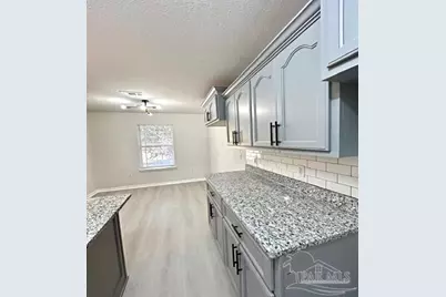 888 Maple Woods Cir, Pensacola, FL 32534 - Photo 16
