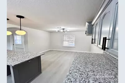 888 Maple Woods Cir, Pensacola, FL 32534 - Photo 14
